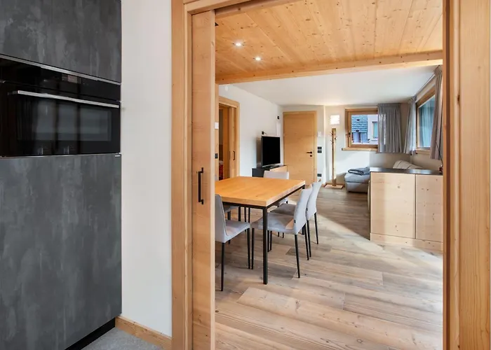 Quattropassi Mrotirolo דירה *